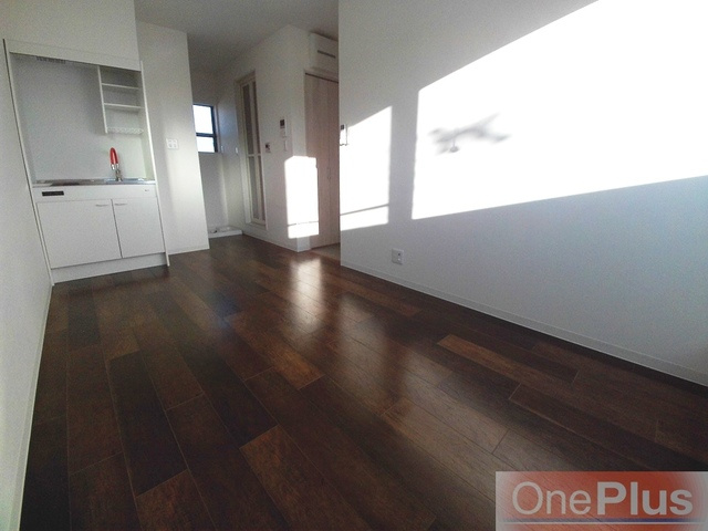 フィオーレ住吉宮町の洋室