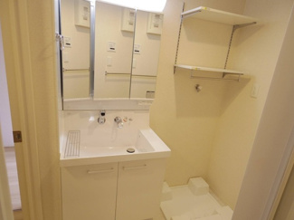 【浴室】 | カーサイルフィオーレB