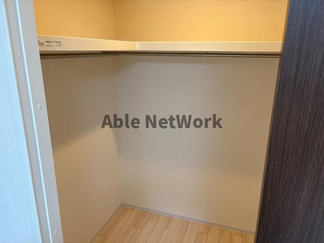 カリーノミラドールの収納|ウォークインクローゼット