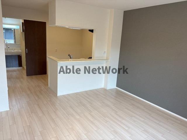 カリーノミラドールの居間・リビング|12.3帖のリビング