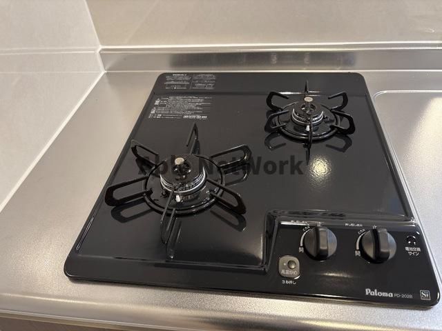 カリーノミラドールのキッチン|二口コンロ付