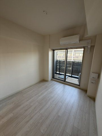 アドバンス大阪フルーヴの洋室