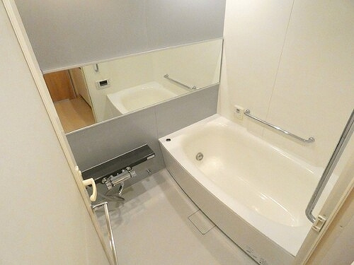 ライオンズ横浜新子安ハーバーコートの浴室|浴室