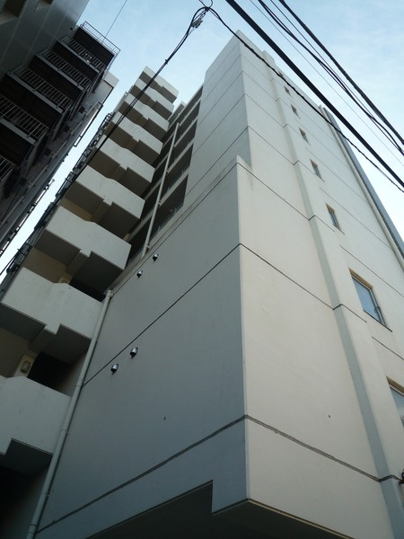 ネオマイム横浜台町の外観