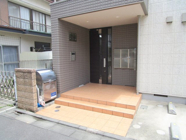 フォレスト大崎のエントランス|オートロックあり