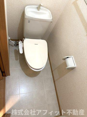 【トイレ】 | ウィルモア手城 B棟 | 温水洗浄暖房便座