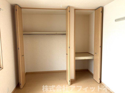 【収納】 | ウィルモア手城 B棟 | クローゼット