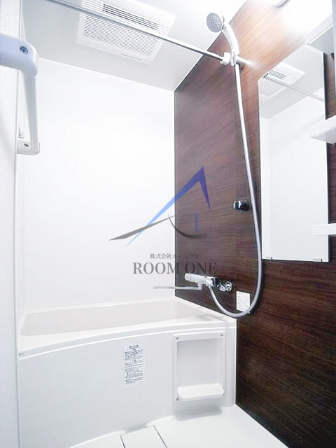 ル・コクリコの浴室|お風呂です。