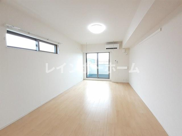 カニ・エヒク・カシワの居間・リビング