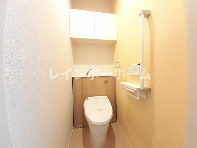 カニ・エヒク・カシワのトイレ