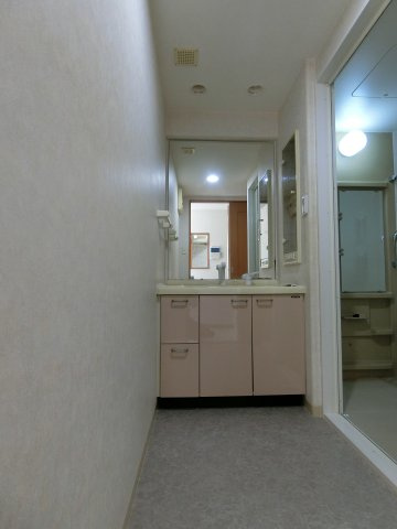 サーパス西福原の独立洗面台