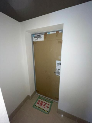 【玄関】 | グランツアベニュー立川錦町