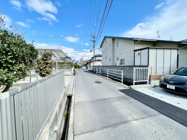 長野北尾張部第２の前面道路含む現地写真