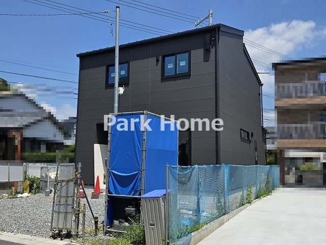高知市旭天神町 -１号地-新築戸建ての外観|2026.7月：建築中
