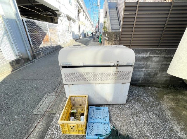 風見コーポ　3方角住戸　陽当たり良好　ネット無料の設備