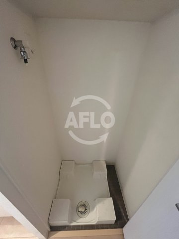 メインステージ新大阪の洗面所|メインステージ新大阪　洗濯パン