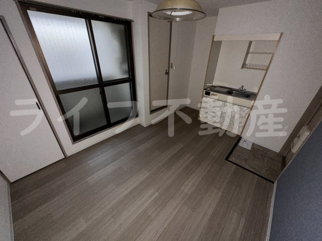 永和センチュリーハイツの居間・リビング