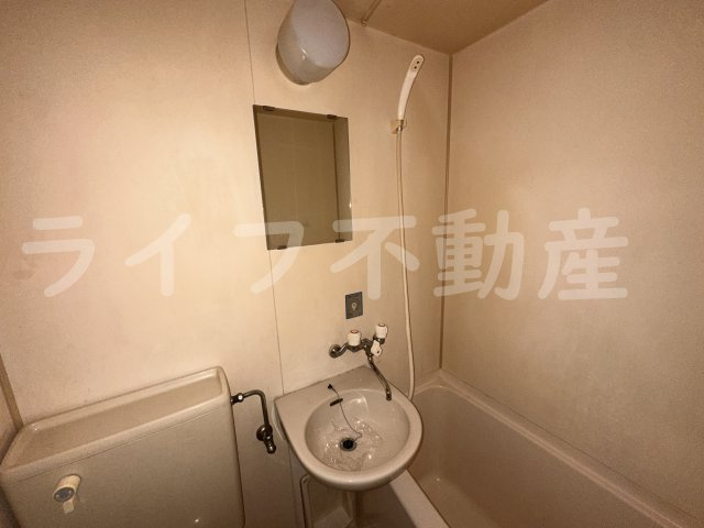 永和センチュリーハイツの洗面所