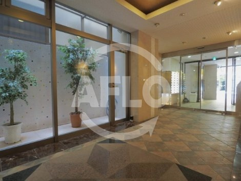 ウエンズ東心斎橋のロビー|ウエンズ東心斎橋　ロビー