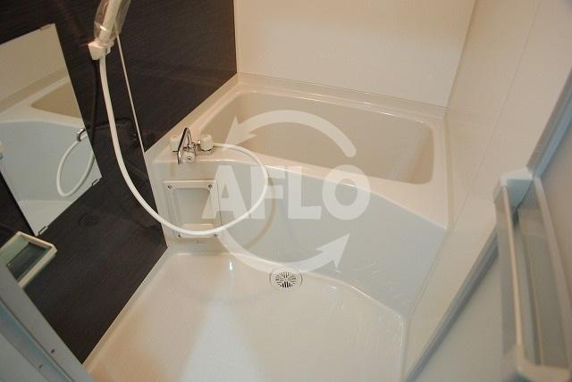 ウエンズ東心斎橋の浴室|ウエンズ東心斎橋　浴室