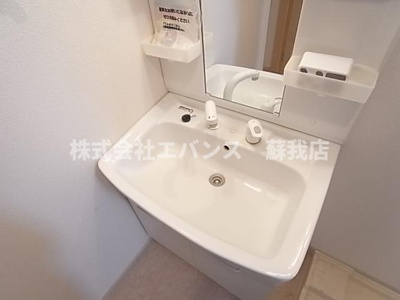 【独立洗面台】 | フォルティシモ・B | 朝の身支度には欠かせない独立洗面化粧台