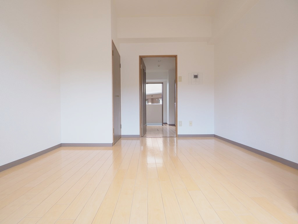 第2植野ビルの居間・リビング