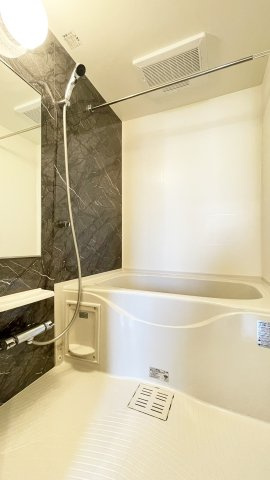 シーズ蔵本の浴室