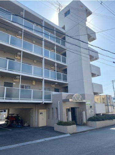 グランドゥール鴻池の外観