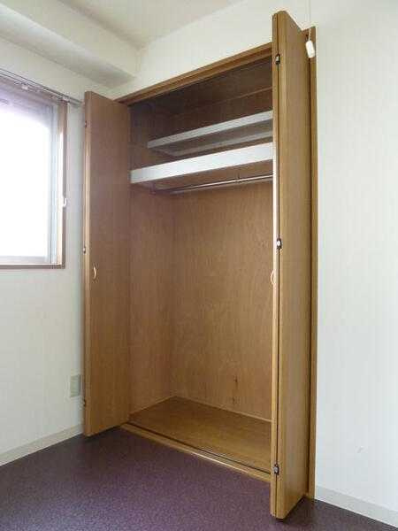 バーミリオン市川の収納