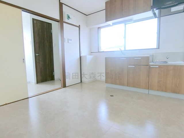 ハイツ徳司の居間・リビング