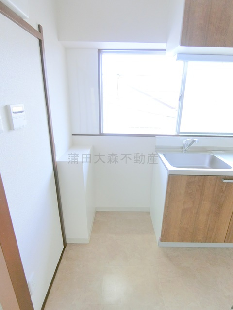 ハイツ徳司のキッチン|冷蔵庫置き場