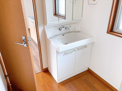 【独立洗面台】 | アクシーズグランデ三ノ輪