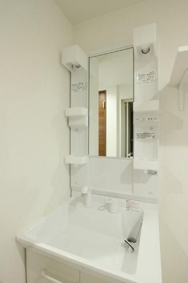 【洗面所】 | サンティアラ