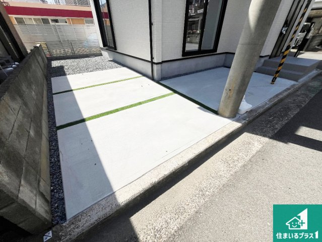加古川市平岡町高畑　新築一戸建ての駐車場|駐車スペース！散水栓があるので、こまめに愛車を洗えます！