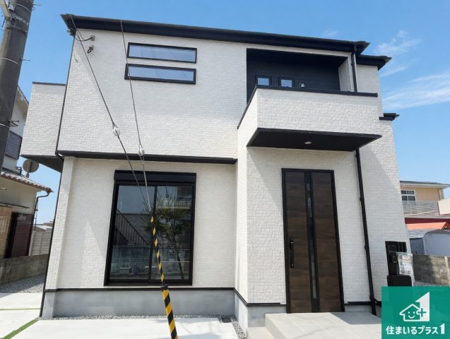 加古川市平岡町高畑　新築一戸建ての外観|安心の10年保証！外観を美しく保ち、雨水で汚れを落とします！気になることがありましたら、お気軽にお問い合わせください！