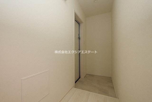 フジパレス住吉長居Ⅱ番館の玄関