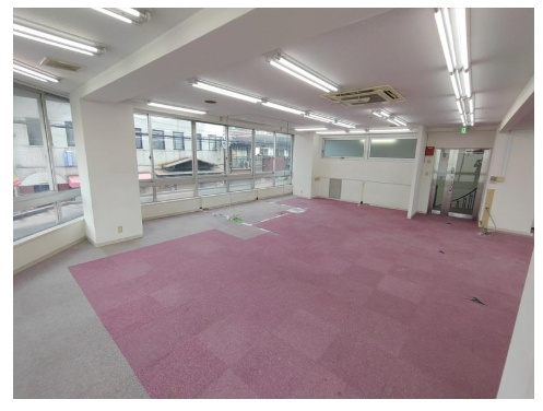 エス・ティビル旭町の内装