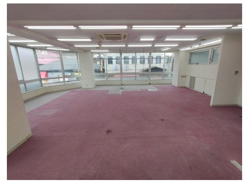 エス・ティビル旭町の内装