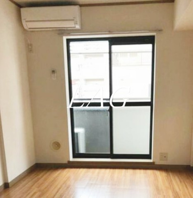 【居間・リビング】 | ベルトゥリーハイツ | 洋室のお部屋です。