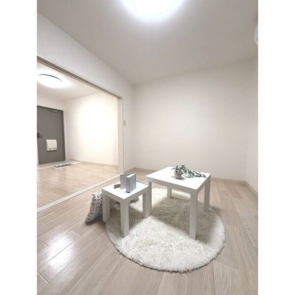 シュロス野口の洋室|モデルルーム