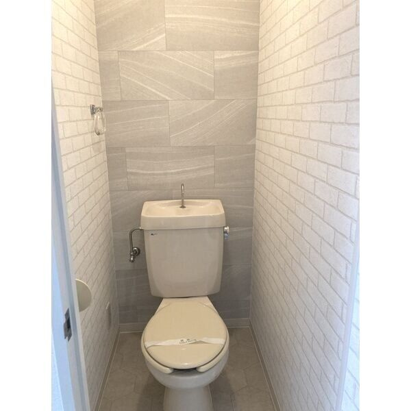 シュロス野口のトイレ