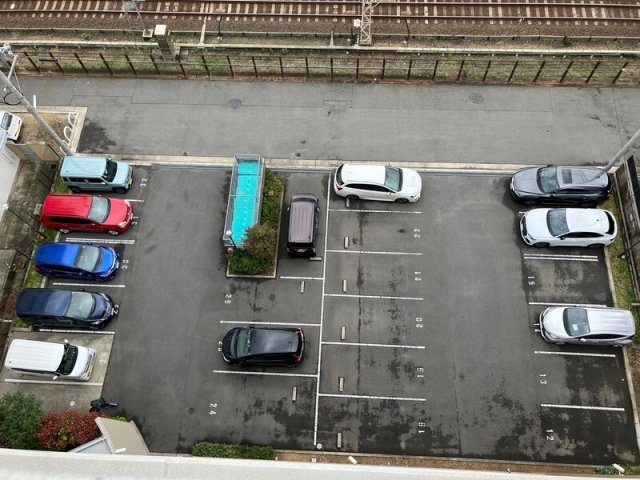 シュワーブ三国ヶ丘の駐車場|シュワーブ三国ヶ丘　駐車場