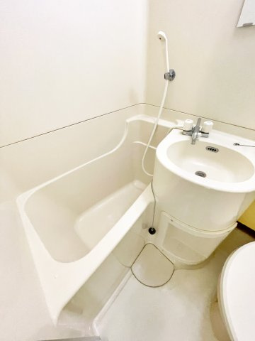 シャンテジョイフルの浴室