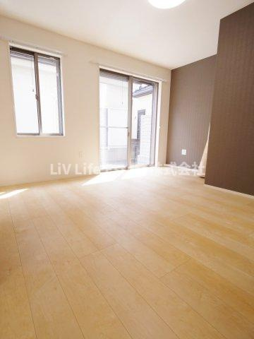 アルデバラン348の居間・リビング