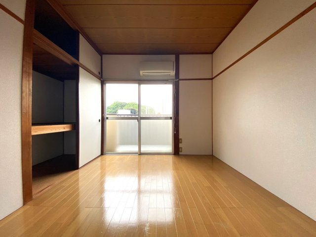 コーポフジノの洋室|別部屋同タイプのお写真です。