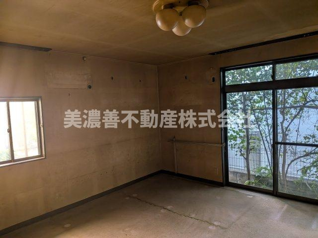 ６５９０１　岐阜市大洞柏台五丁目 中古住宅の内装