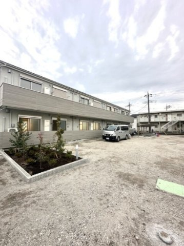 ラリベリュール二本榎