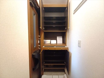 【玄関】 | プレミール