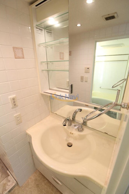 【独立洗面台】 | エステムプラザ梅田中崎町Ⅱ