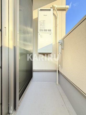 ＬＵＸ　ＳＱＵＡＲＥ　ＳＨＩＭＩＺＵのバルコニー